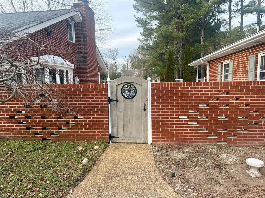 15 Willow Road, Hampton, VA 23664 - Image #3