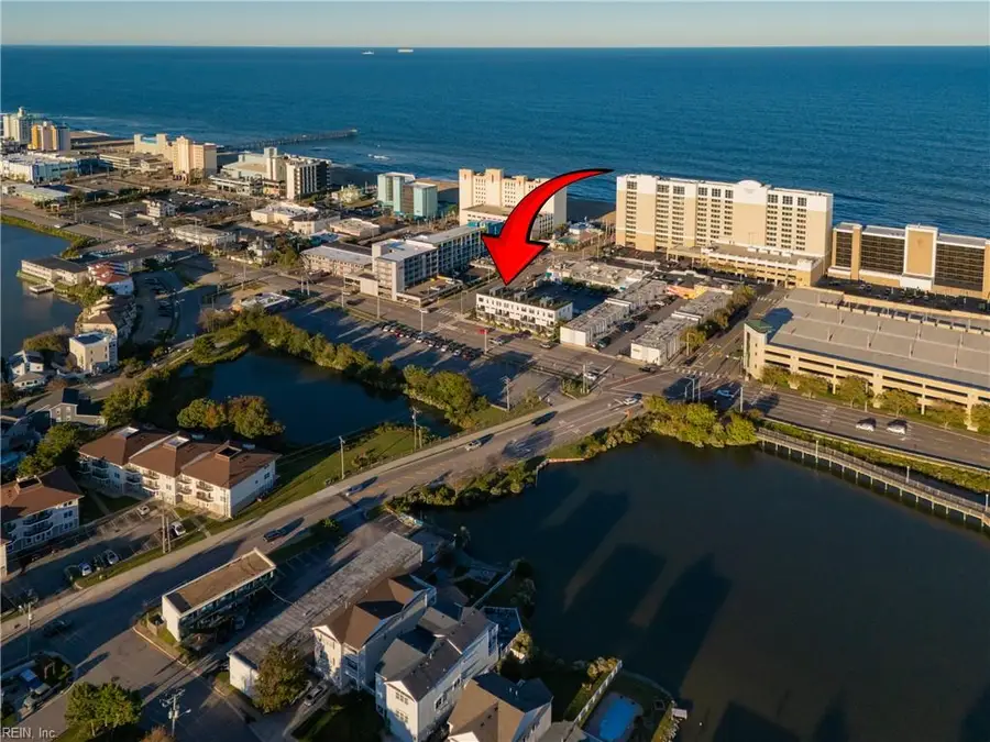 957 Pacific Avenue, Virginia Beach, VA 23451 - Image #3