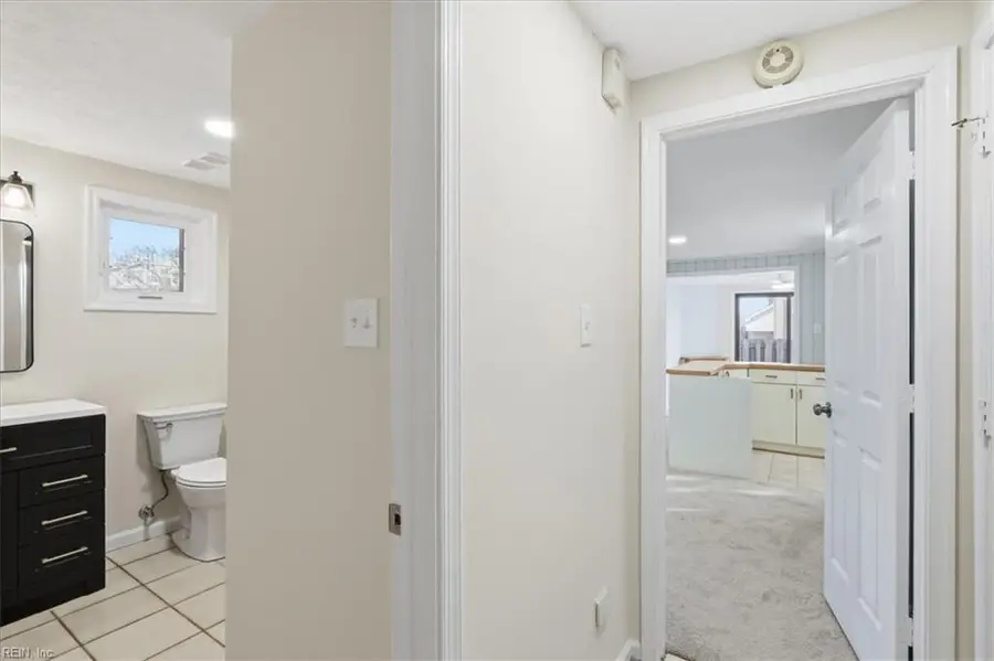 4936 Lauderdale Avenue, Virginia Beach, VA 23455 - Image #3