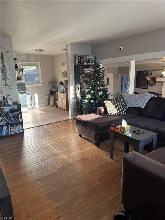 2713 Saint Mihiel Avenue, Norfolk, VA 23509 - Image #3