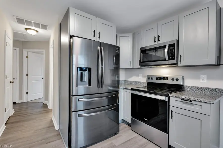 2733 Mckann Avenue, Norfolk, VA 23509 - Image #3