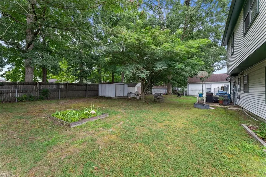 962 Red Oak Circle, Newport News, VA 23608 - Image #3