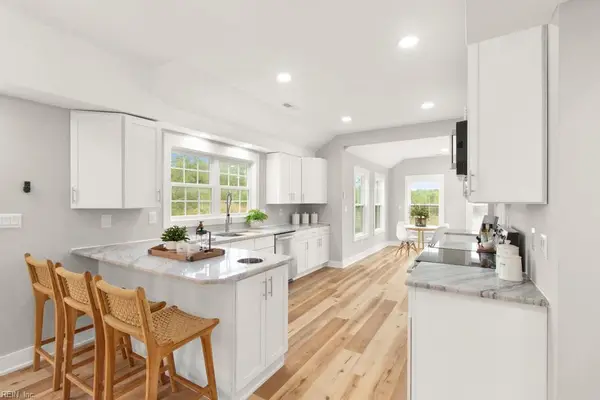 10104 Smiley Road, Hayes, VA 23072