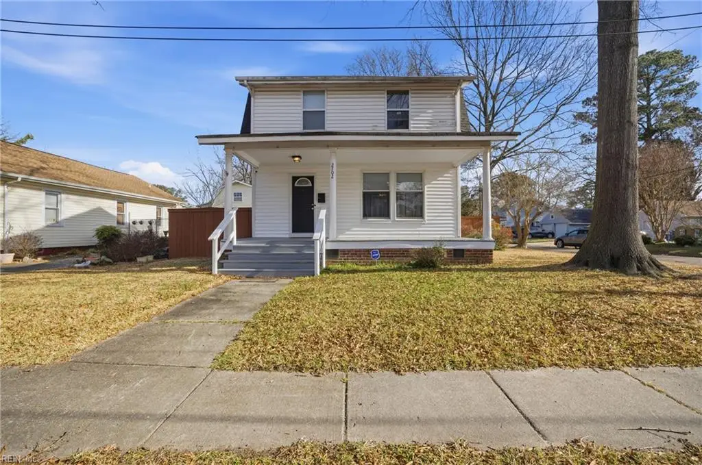 2702 Keller Avenue, Norfolk, VA 23509 - Image #1