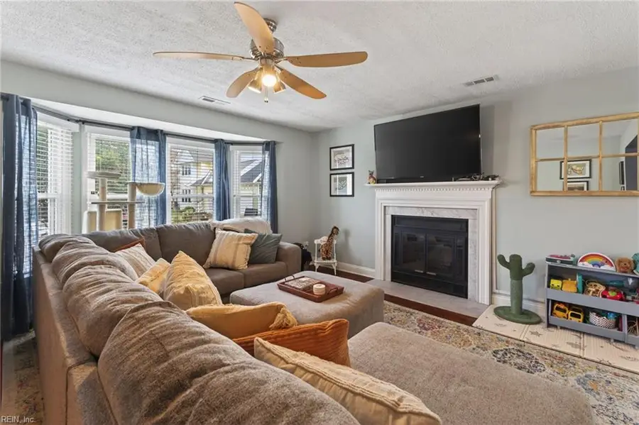 117 Ghent Commons Court, Norfolk, VA 23517 - Image #2