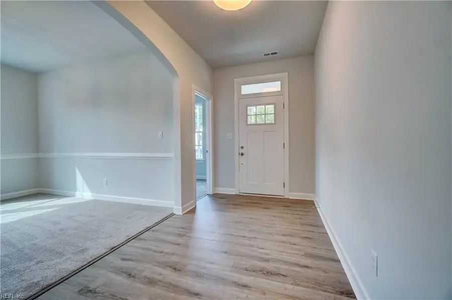 5820 Andrea Drive, Norfolk, VA 23518 - Image #3