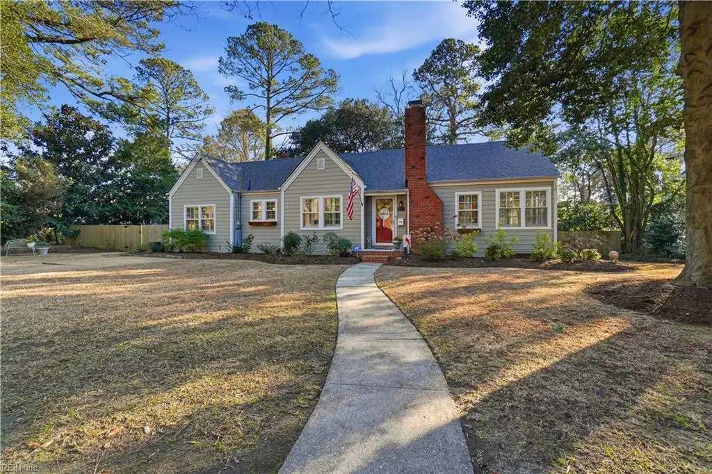 119 Dover Circle, Norfolk, VA 23505 - Image #1