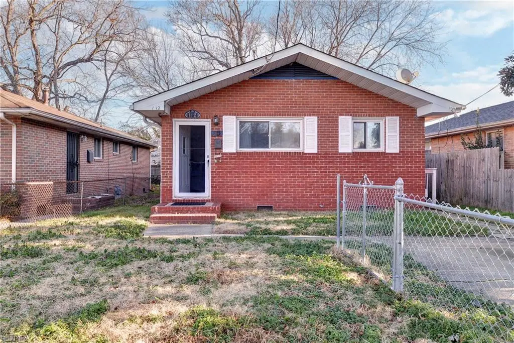 112 W Kelly Avenue, Hampton, VA 23663 - Image #1