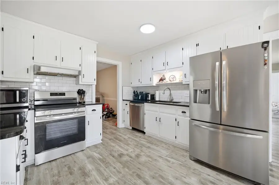 4204 Burnham Drive, Portsmouth, VA 23703 - Image #2