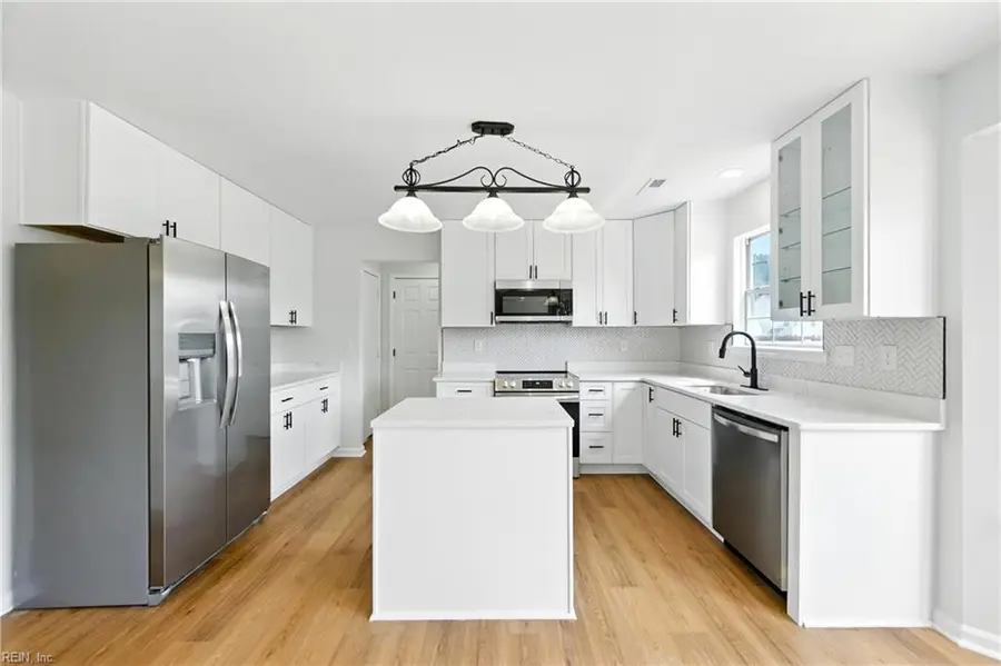 210 Waterwood Way, Suffolk, VA 23434 - Image #3