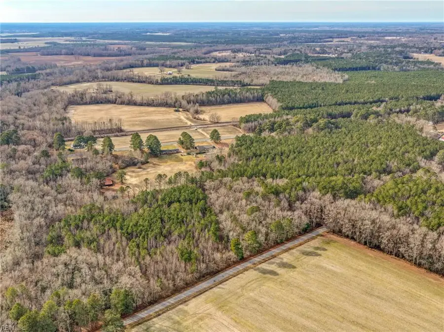 8189 Windsor Boulevard, Zuni, VA 23898 - Image #2