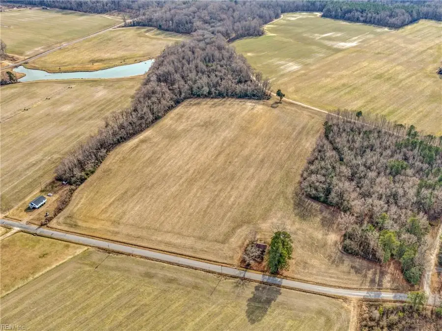 18423 Tomlin Hill Drive, Zuni, VA 23898 - Image #3