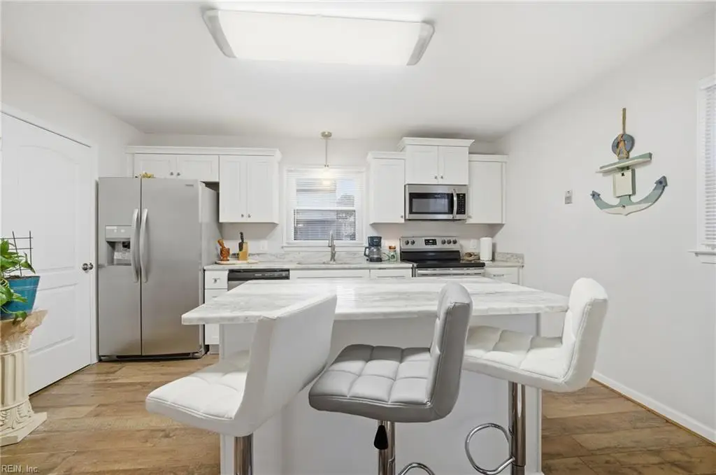 812 Ridgeway Avenue, Hampton, VA 23661 - #1