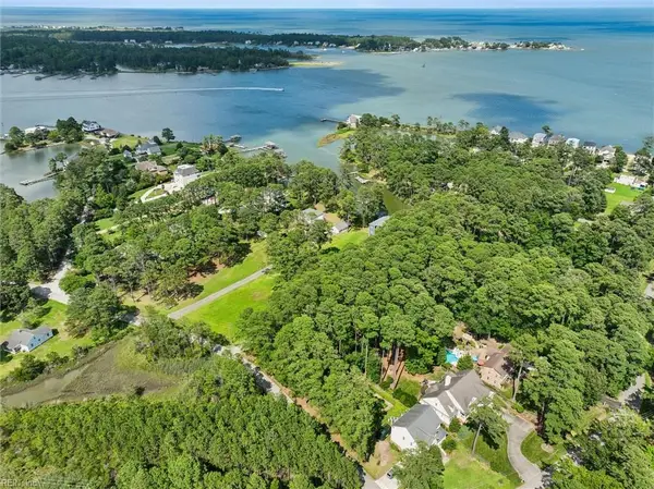 106 Anchor Drive, Yorktown, VA 23692