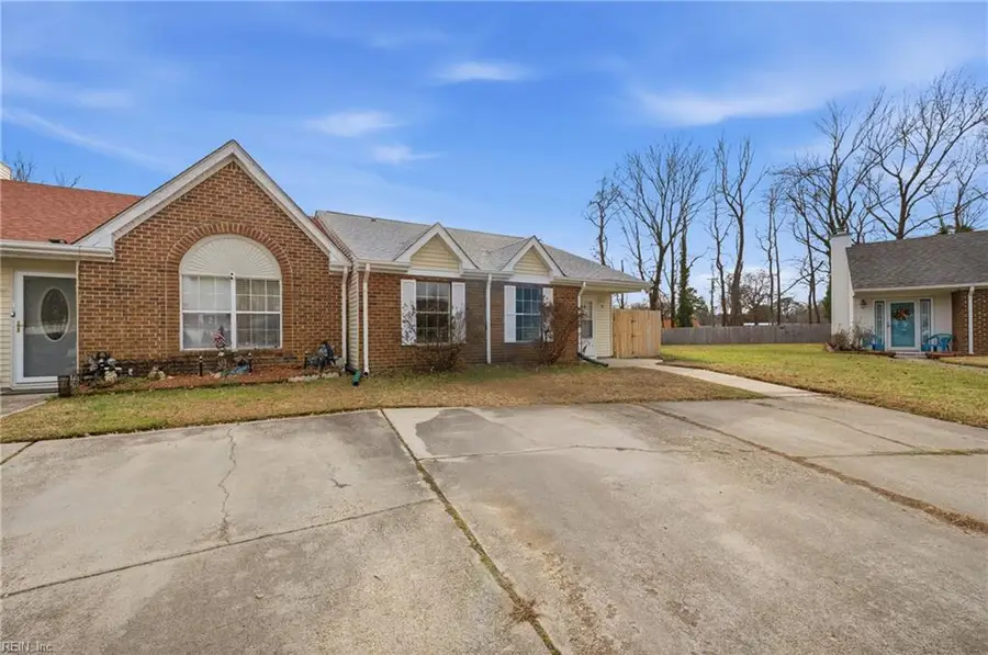 9 Holly Hill Court, Portsmouth, VA 23702 - Image #2