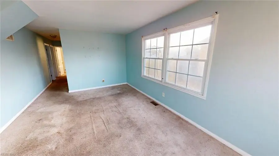 3325 Greenwood Drive, Hampton, VA 23666 - Image #2
