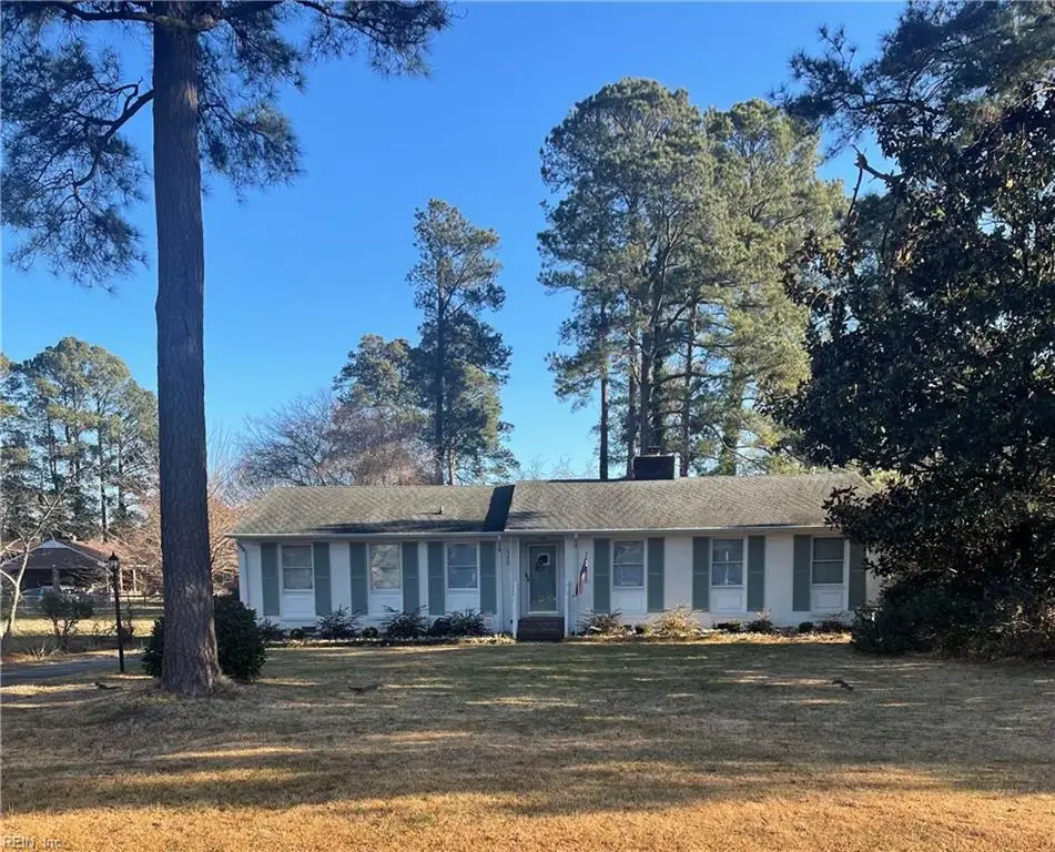 320 Robinhood Road, Franklin, VA 23851 - Image #1