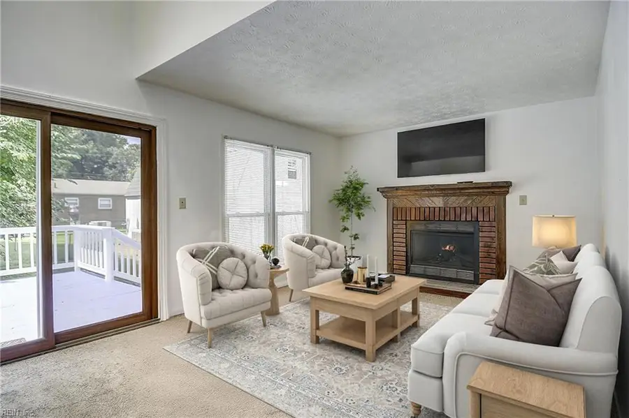 28 St Johns Drive, Hampton, VA 23666 - Image #2