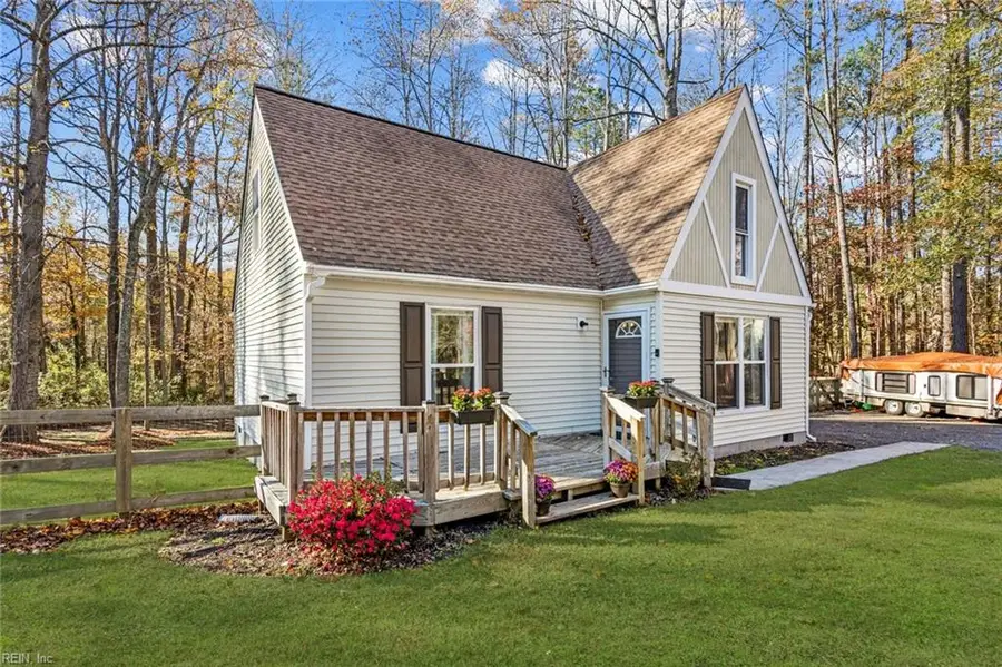 6630 Valley Drive, Gloucester, VA 23061 - Image #2