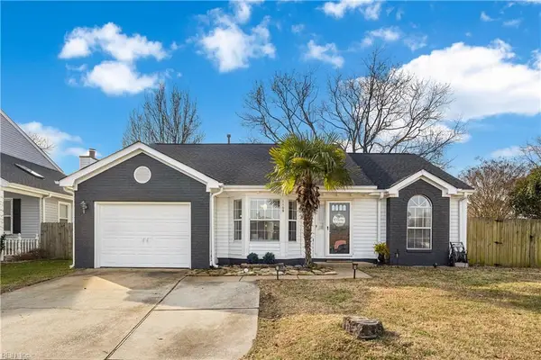 1109 Highcliff Ct, Virginia Beach, VA 23454