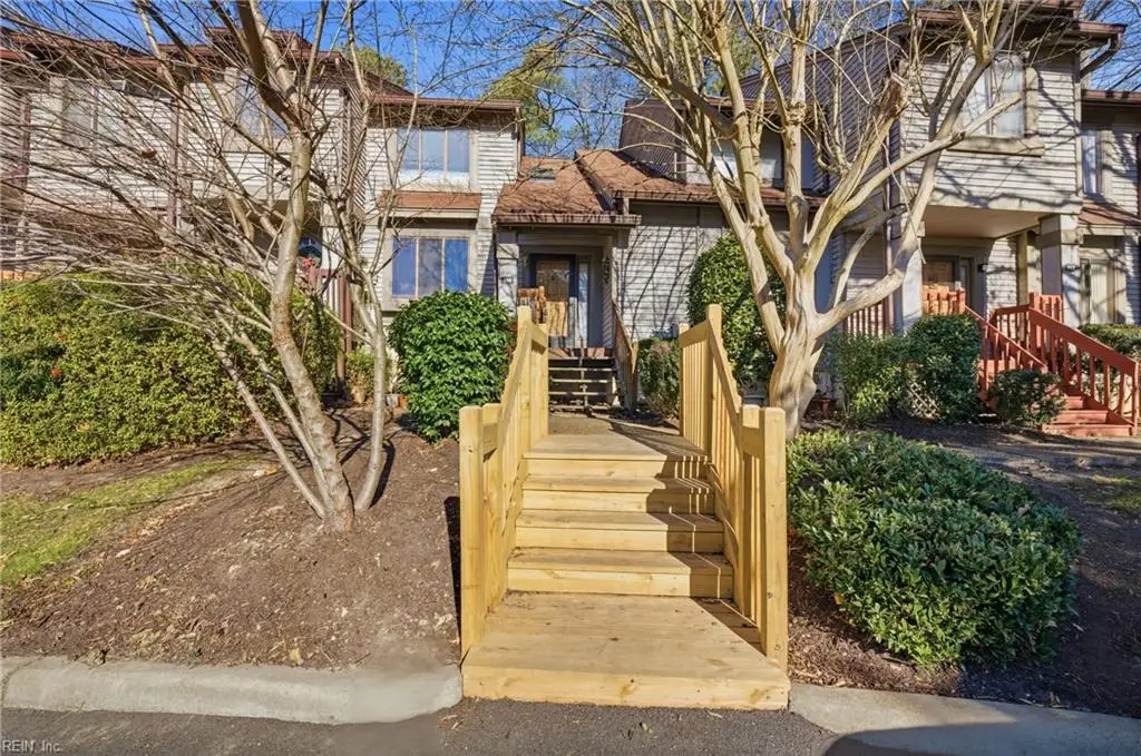 114 Inland View Drive, Newport News, VA 23603 - Image #1