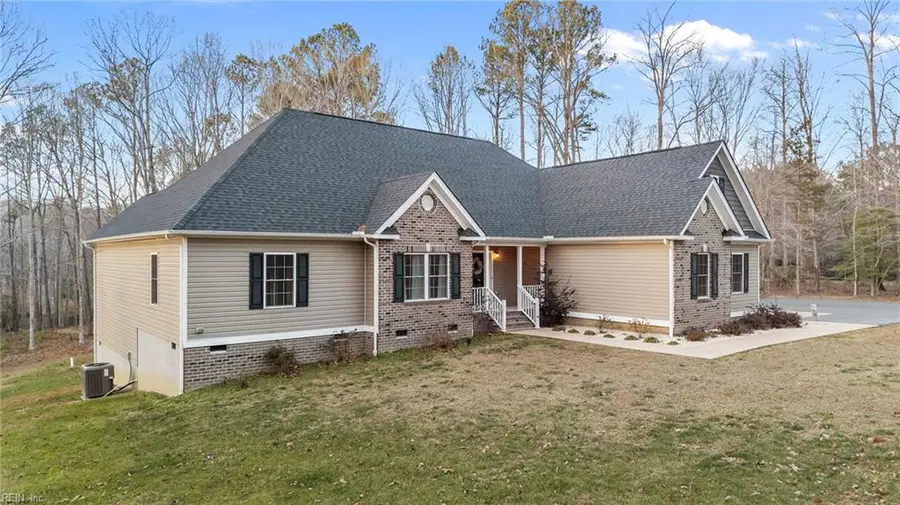 758 Mariners Woods Drive, Hartfield, VA 23071 - Image #3
