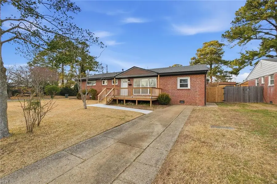 2700 Dominion Avenue, Norfolk, VA 23518 - Image #3