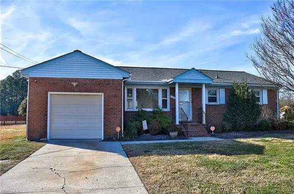 448 Plummer Dr Drive, Chesapeake, VA 23323