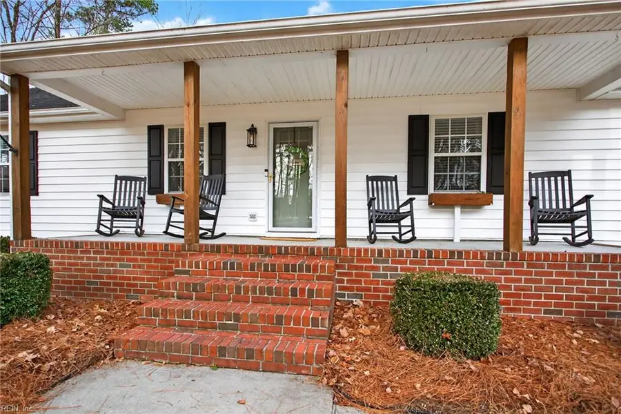 107 Harrison Drive, Smithfield, VA 23430 - Image #2