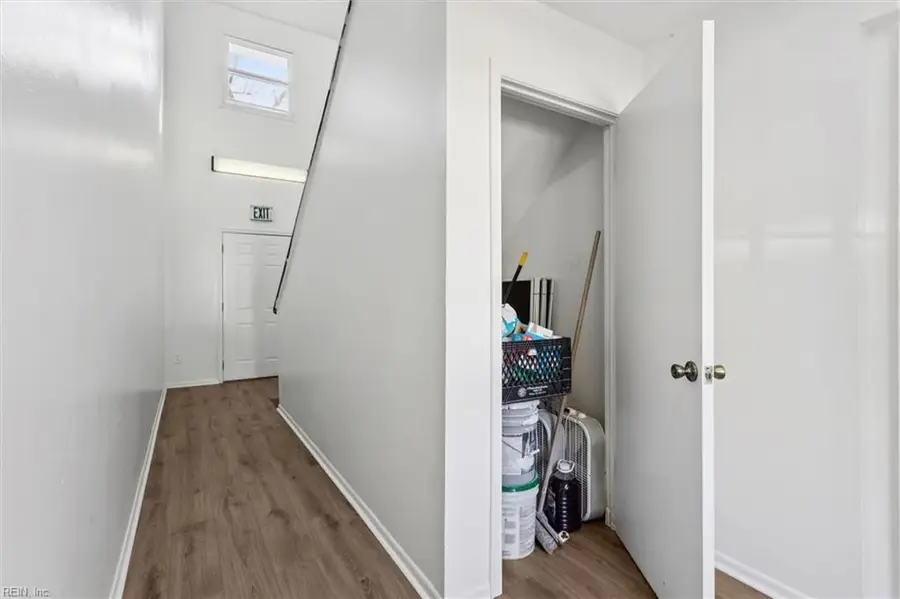 6704 Cedar Lake Drive, Gloucester, VA 23061 - Image #2