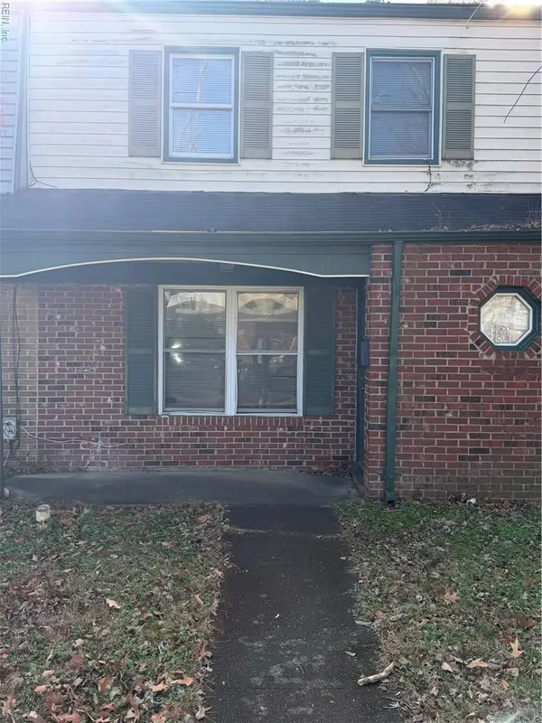 5759 Hasting Arch W, Virginia Beach, VA 23462