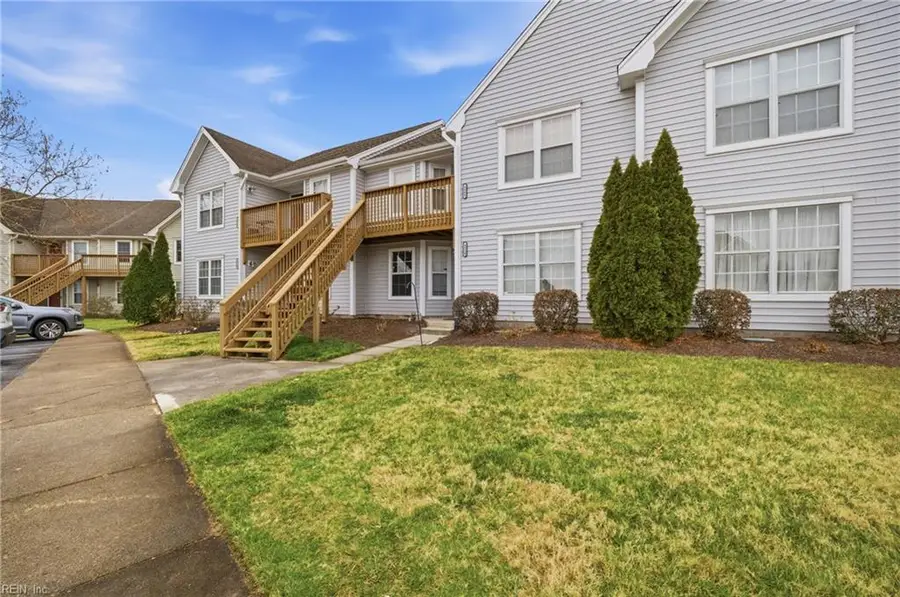 4924 Willow Pointe Lane, Virginia Beach, VA 23464 - Image #2