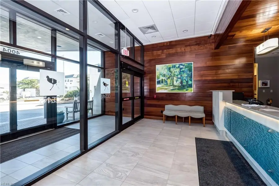 4004 Atlantic Avenue #PH 3, Virginia Beach, VA 23451 - Image #2
