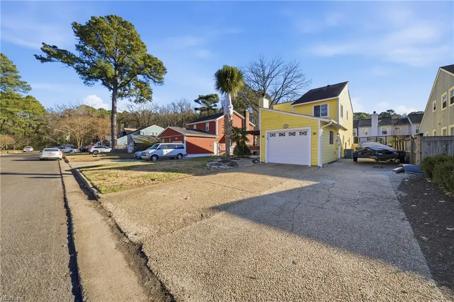 1329 Preserve Drive, Virginia Beach, VA 23451 - Image #3