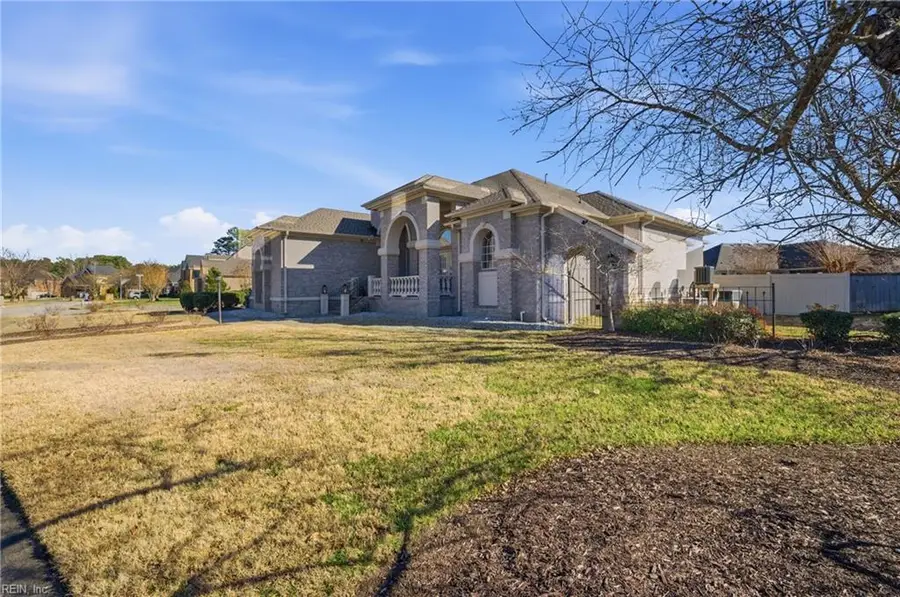 1908 Lancing Crest Lane, Chesapeake, VA 23323 - Image #3