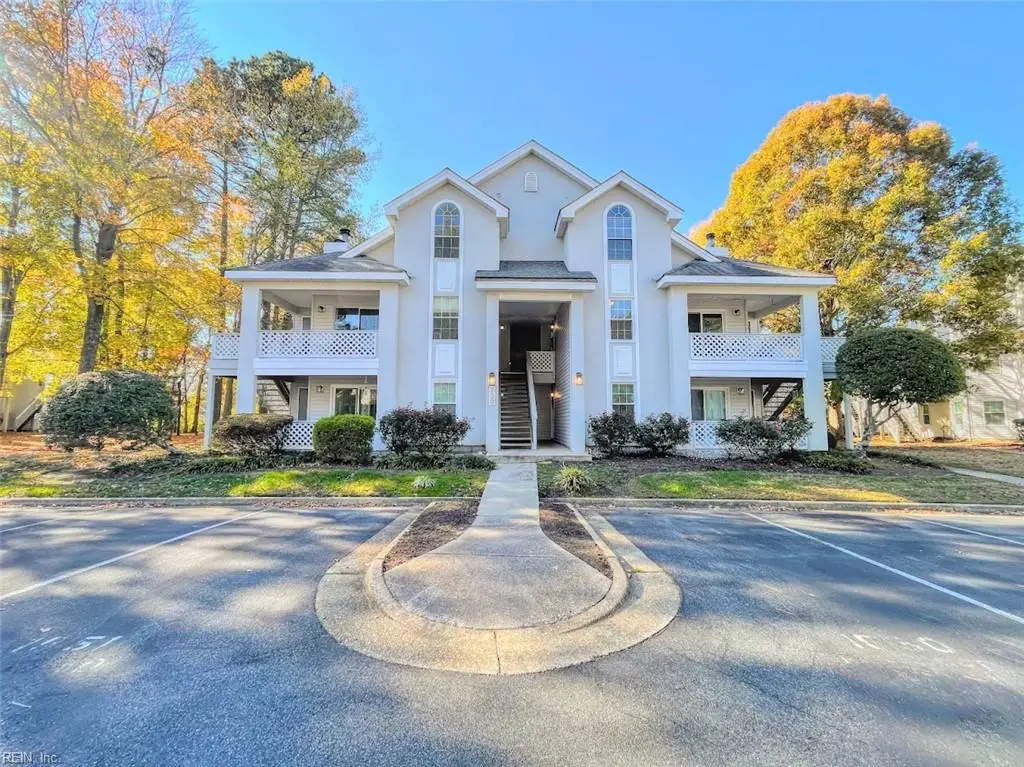 720 Inlet Quay #H, Chesapeake, VA 23320 - Image #1