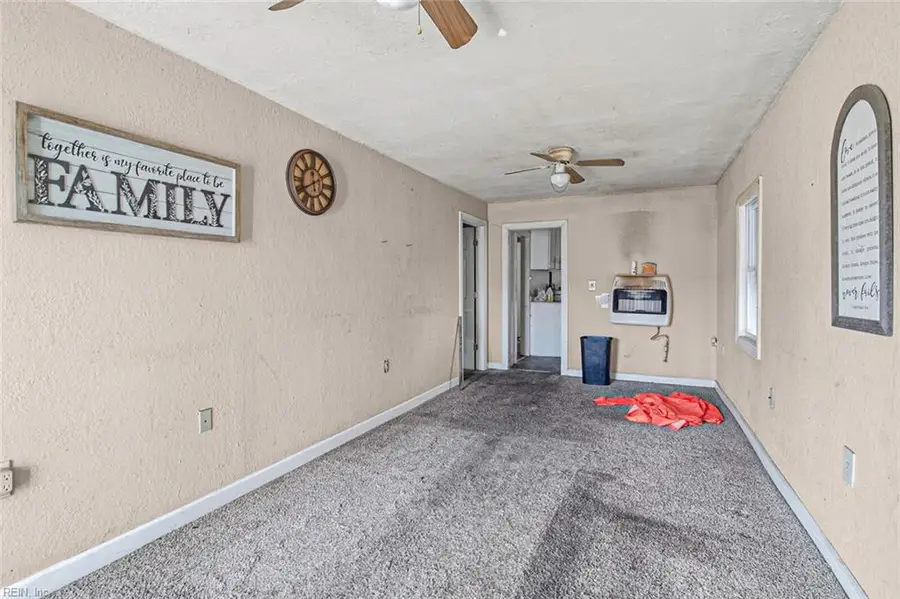 345 Tabbs Lane, Newport News, VA 23602 - Image #3