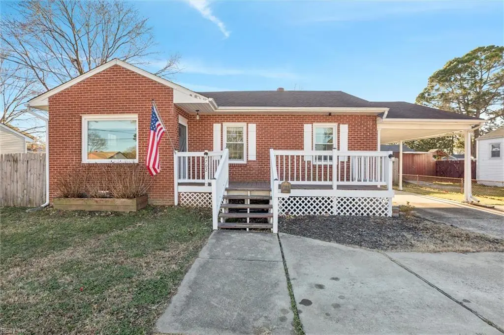 702 Sedgefield Drive, Newport News, VA 23605 - Image #1