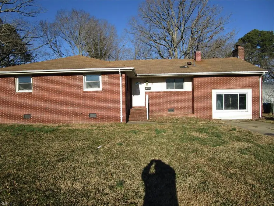 8 Lois Lane, Newport News, VA 23608 - Image #2
