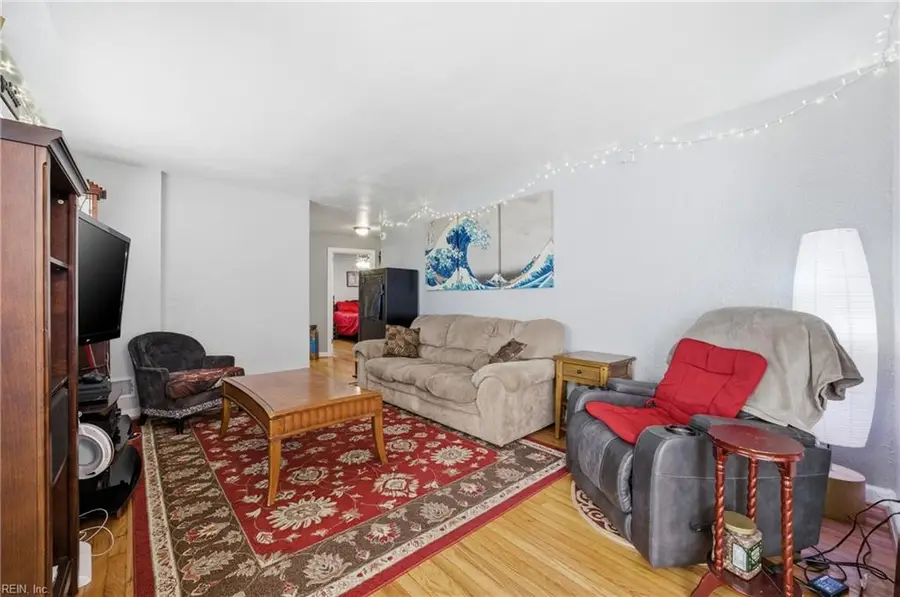 512 W Little Creek Road, Norfolk, VA 23505 - Image #3