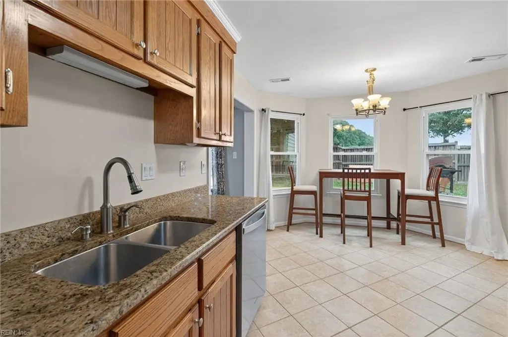 2304 Apple Tree Crescent, Virginia Beach, VA 23456 - Image #1
