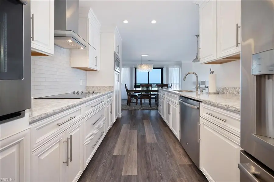 4004 Atlantic Avenue #1911, Virginia Beach, VA 23451 - Image #3