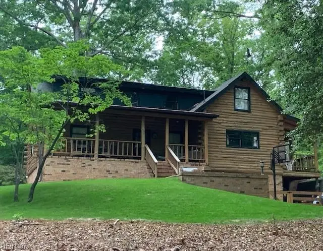 322 Fairfield Road, Hartfield, VA 23071 - Image #2