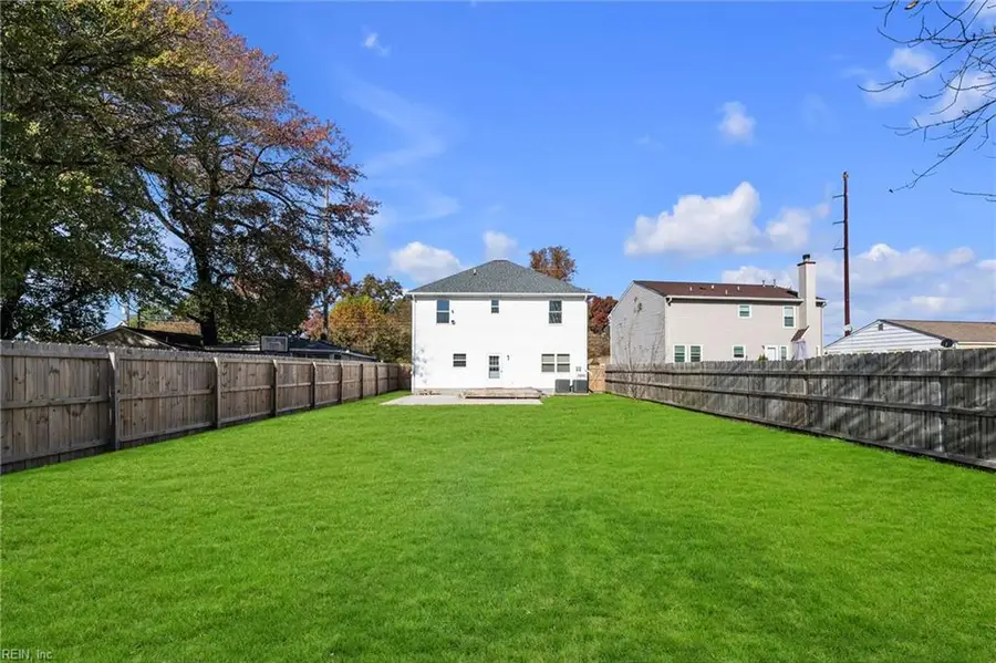 1029 Avenue E, Norfolk, VA 23513 - Image #3