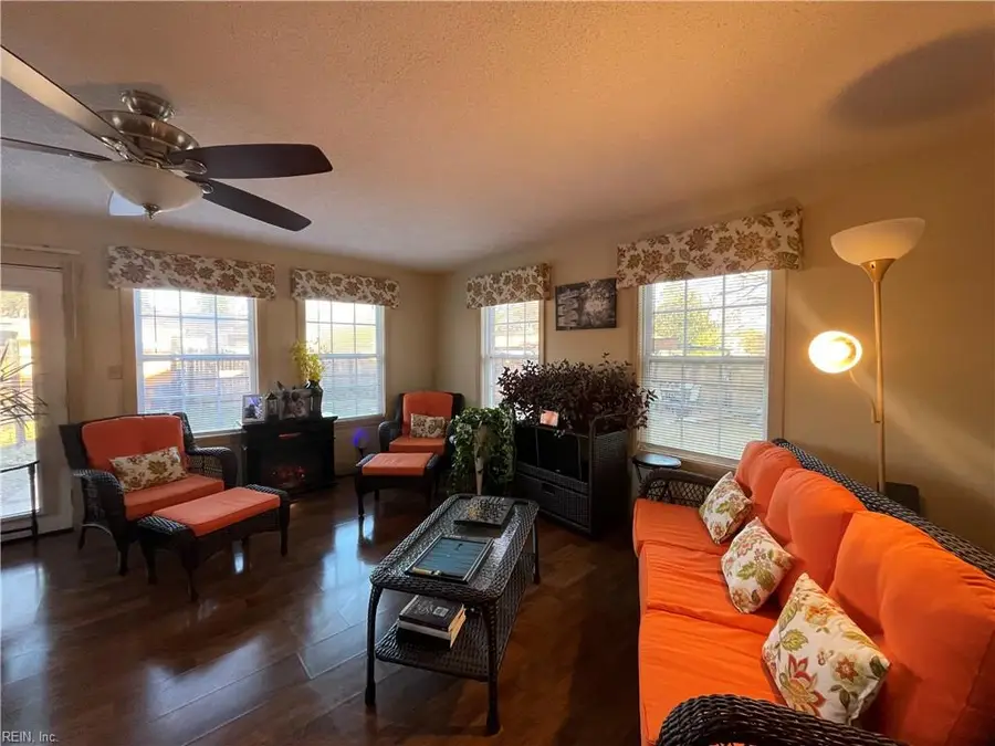 504 Cameron Street, Franklin, VA 23851 - #3