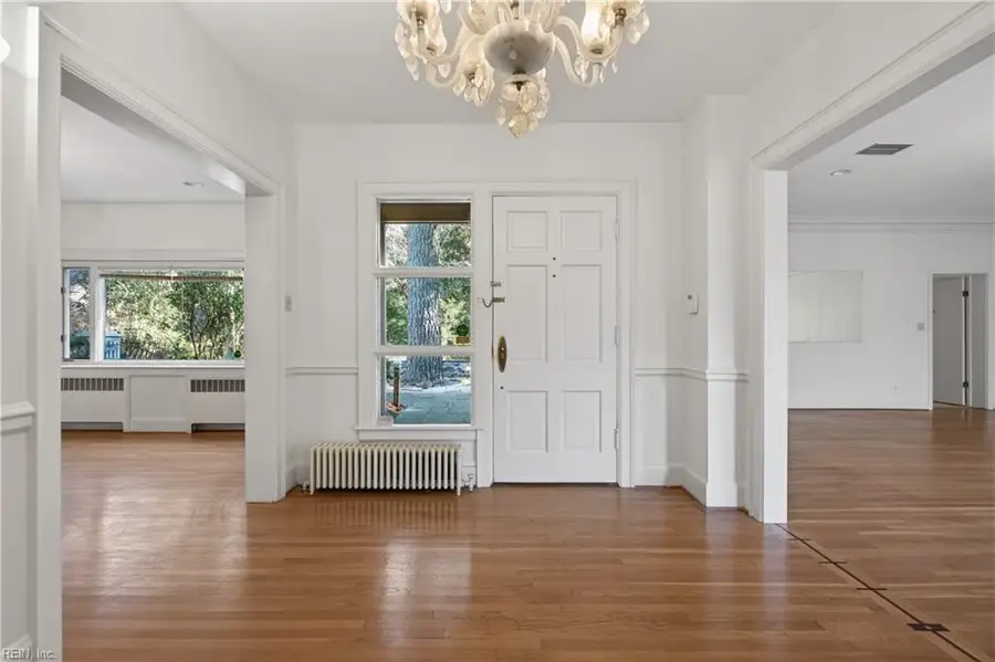 4305 Manchester Road, Portsmouth, VA 23703 - Image #2