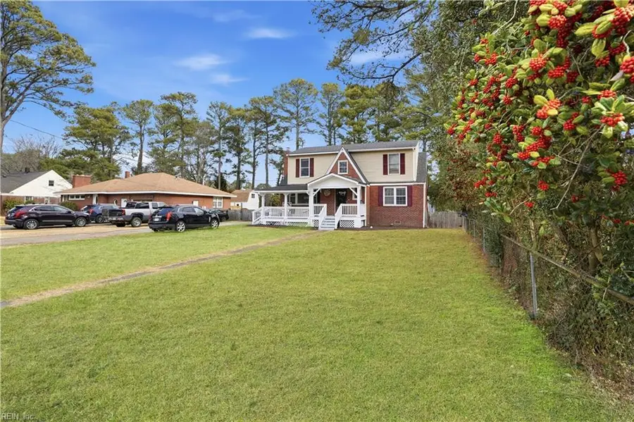 219 Cypress Rd, Portsmouth, VA 23701 - Image #2