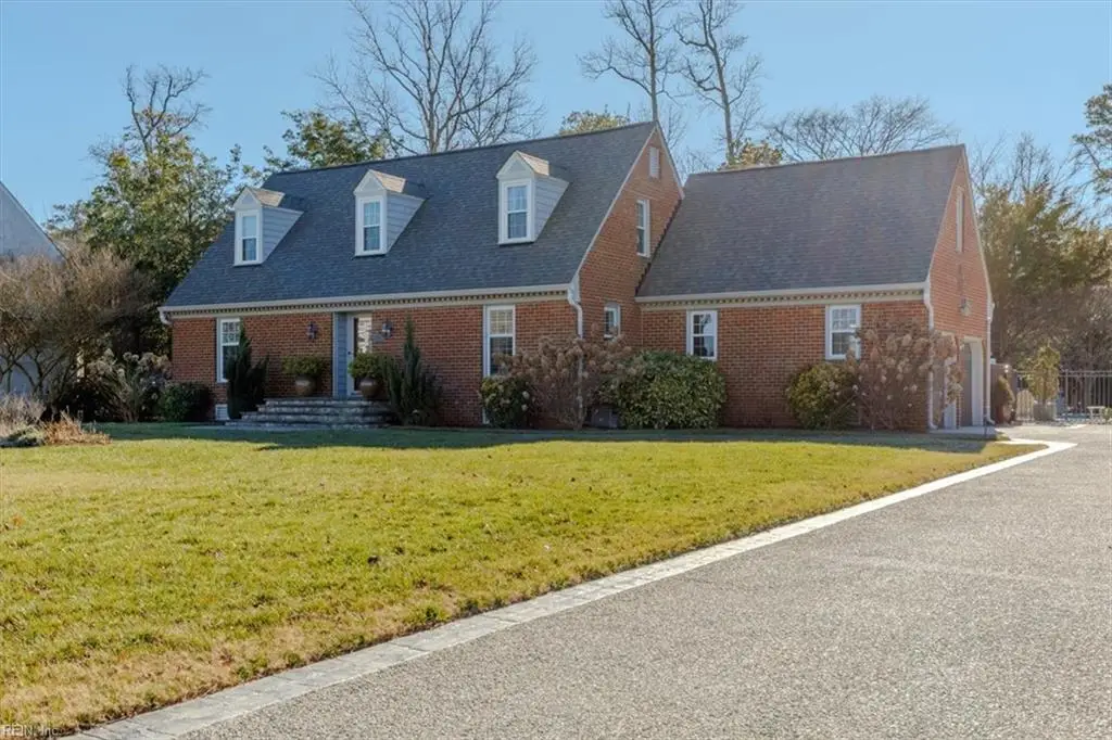9207 Wigneil Street, Suffolk, VA 23433 - Image #1