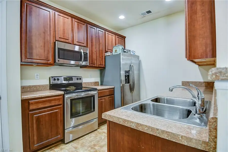 509 Nesbit Drive, Chesapeake, VA 23323 - Image #3