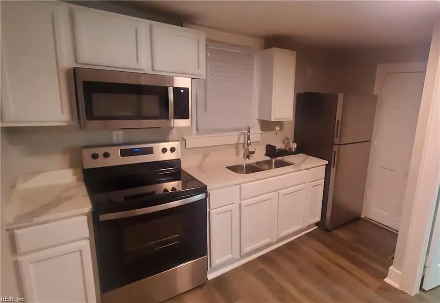 606 Walker Avenue, Norfolk, VA 23523 - Image #2